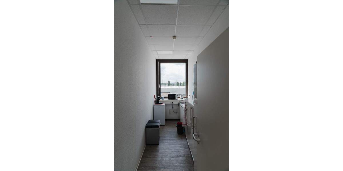 Flexible, voll ausgestattete Büroräume Köln-Junkersdorf - sofort verfügbar zimmer