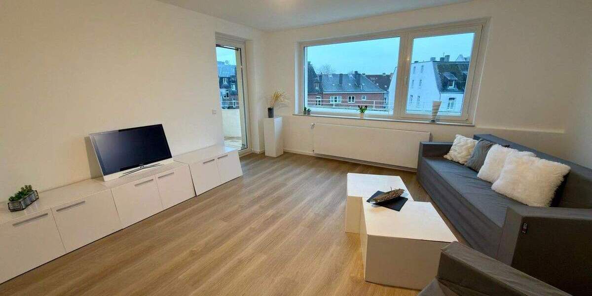 Design-Sanierung, Wohntraum in Toplage: 3-Zimmer-Wohnung mit Balkon - provisionsfrei 3 zimmer