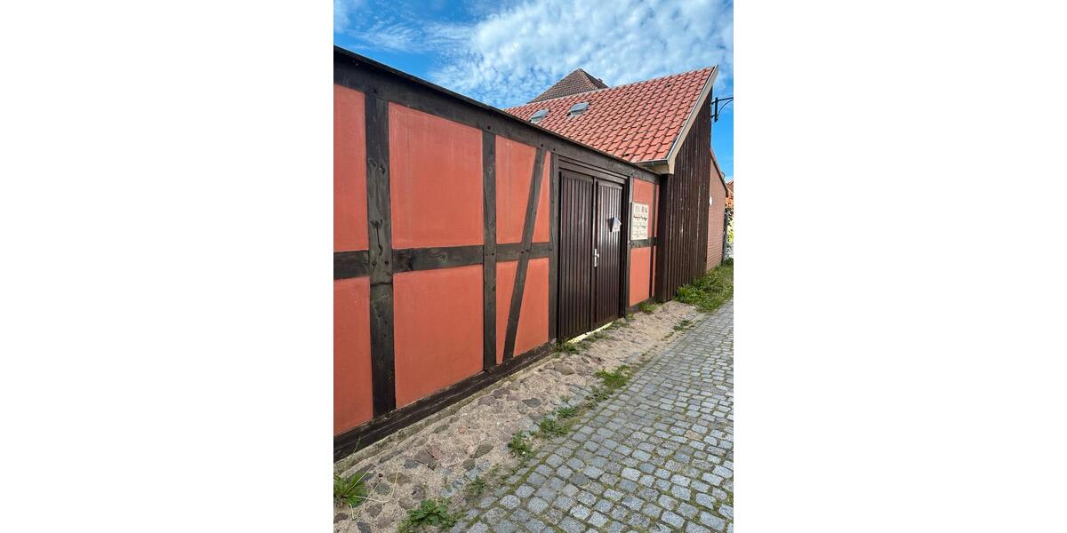 Perfekt für den Start . 17121 Loitz Marktstraße 158 1 zimmer