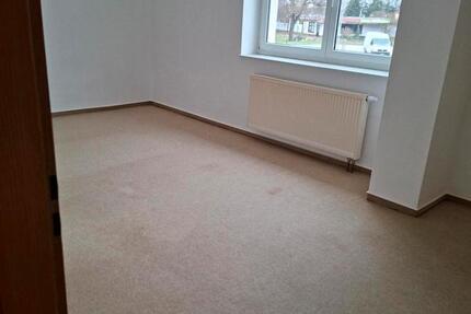 Wohnung Röderland - 2 Zimmer, 67 m&sup2;, 365&euro; | Angebot:25973998