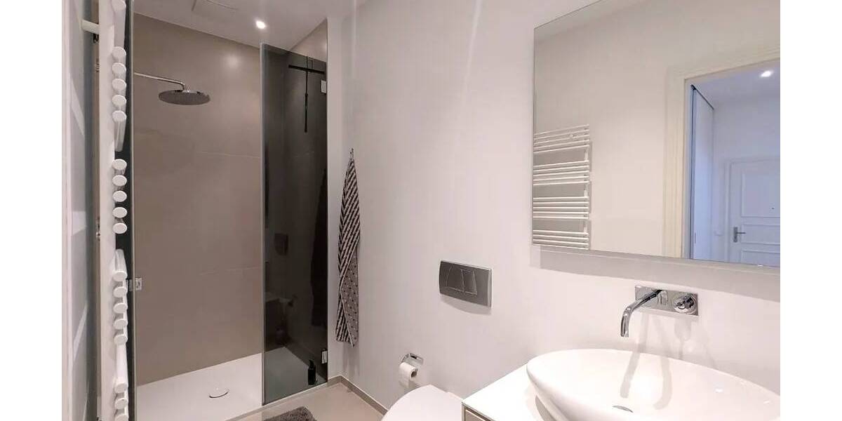 Etagenwohnung Berlin Mitte - 5 Zimmer, 147 m&sup2;, 3.529&euro; | Angebot:26718058