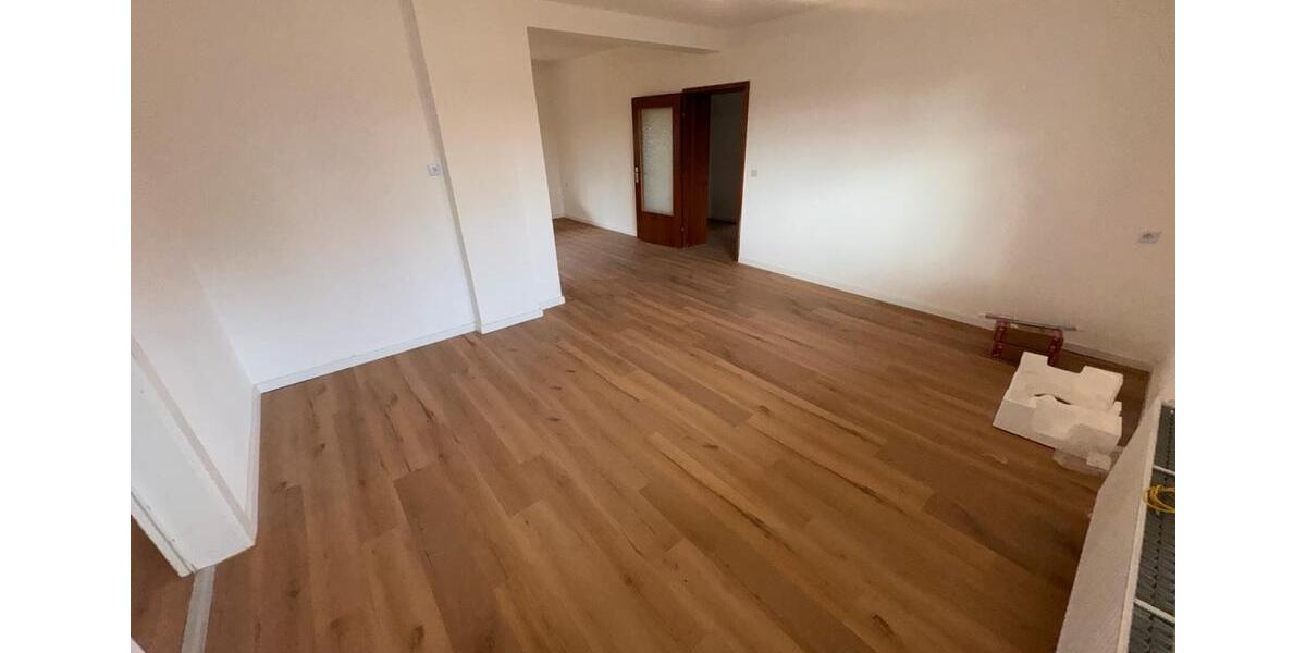 Erdgeschoßwohnung Merzig - 3 Zimmer, 110 m&sup2;, 850&euro; | Angebot:26387648