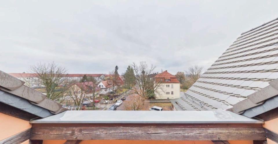 Dachgeschoßwohnung Hoyerswerda - 3 Zimmer, 86 m&sup2;, 565&euro; | Angebot:24247752