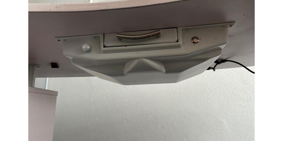 Gewerbeobjekt Altdorf - 250&euro; | Angebot:25239911