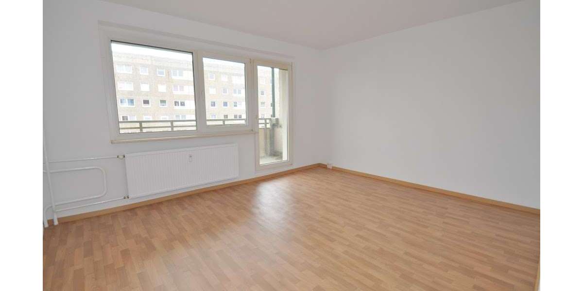 Etagenwohnung Prenzlau - 3 Zimmer, 64 m&sup2;, 465&euro; | Angebot:26986253