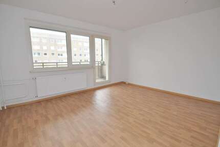 Wohnung Prenzlau - 3 Zimmer, 64 m&sup2;, 465&euro; | Angebot:26986253