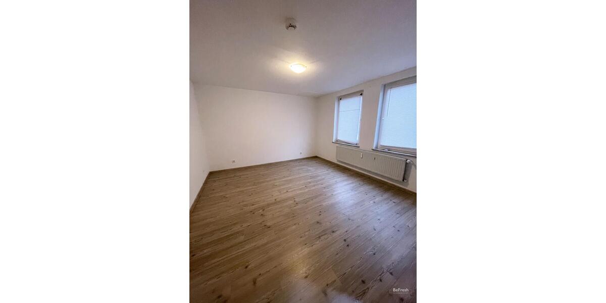 Endlich Raum zum Durchatmen I renovierte 4-Zimmer -Wohnung im Erdgeschoss 4 zimmer