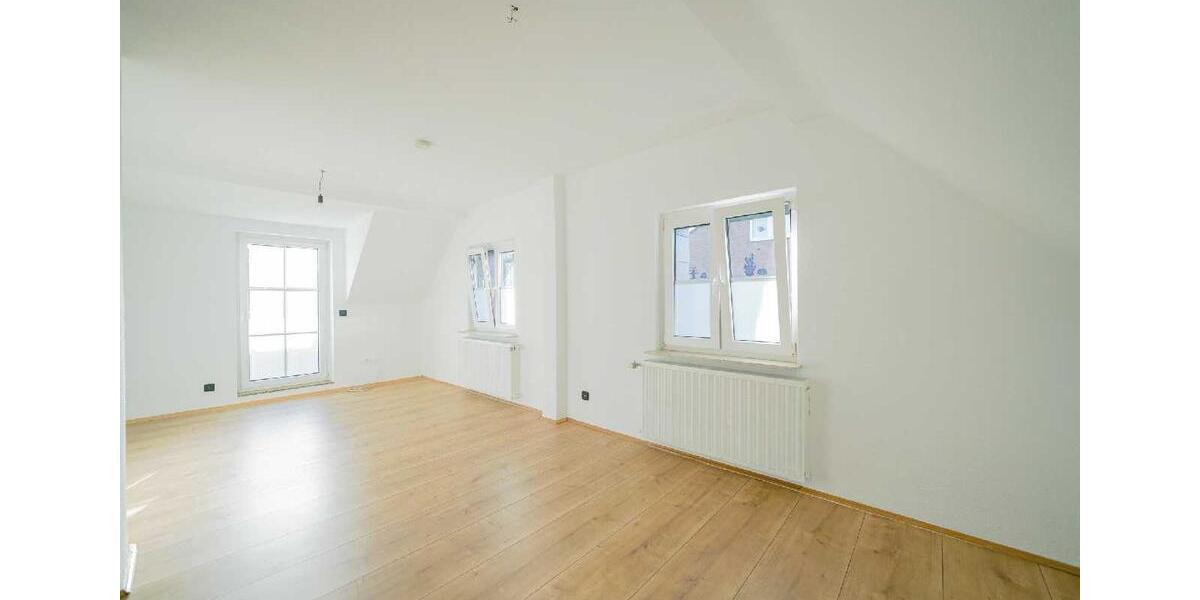 Freistehendes Einfamilienhaus mit Garten und Sonnenbalkon 5 zimmer