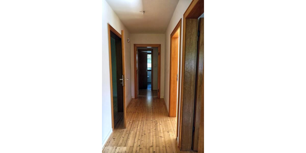 Helle Mietwohnung - Südhang am Wald 4 zimmer