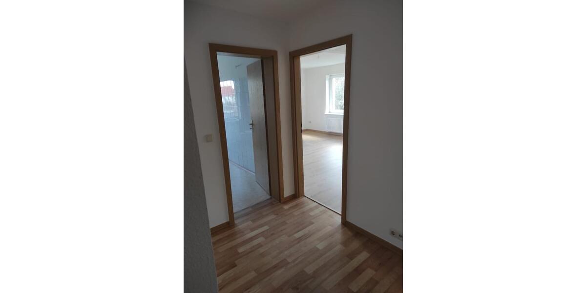 Etagenwohnung Ebersbach-Neugersdorf Neugersdorf - 1 Zimmer, 43 m&sup2;, 217&euro; | Angebot:24626552