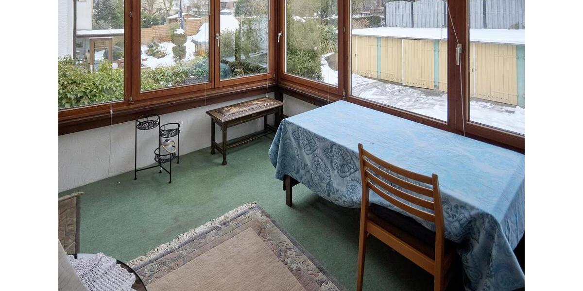 Etagenwohnung Hildesheim Himmelsthür - 4 Zimmer, 100 m&sup2;, 1.200&euro; | Angebot:26253772