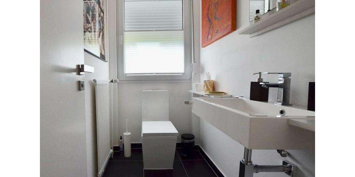 Einfamilienhaus Willich - 5 Zimmer, 150 m&sup2;, 3.350&euro; | Angebot:26461519
