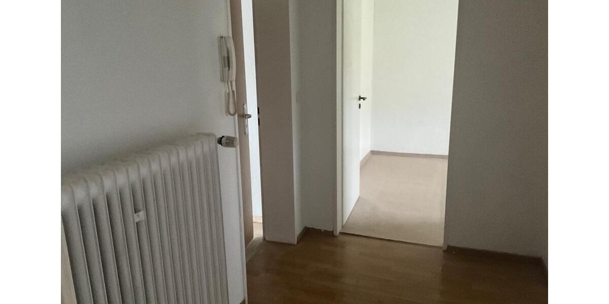 Erdgeschoßwohnung Gemünden - 4 Zimmer, 125 m&sup2;, 820&euro; | Angebot:25122483