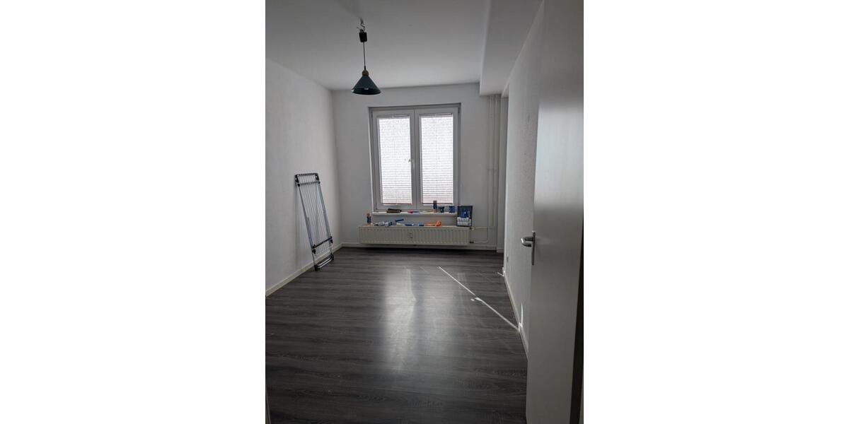 Etagenwohnung Potsdam Drewitz - 1 Zimmer, 11 m&sup2;, 650&euro; | Angebot:25842360
