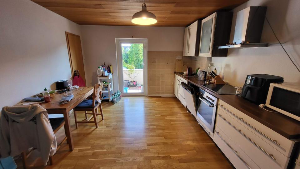 Wohnen auf Zeit Köln Rodenkirchen - 35 Zimmer, 100 m&sup2;, 755&euro; | Angebot:25937123