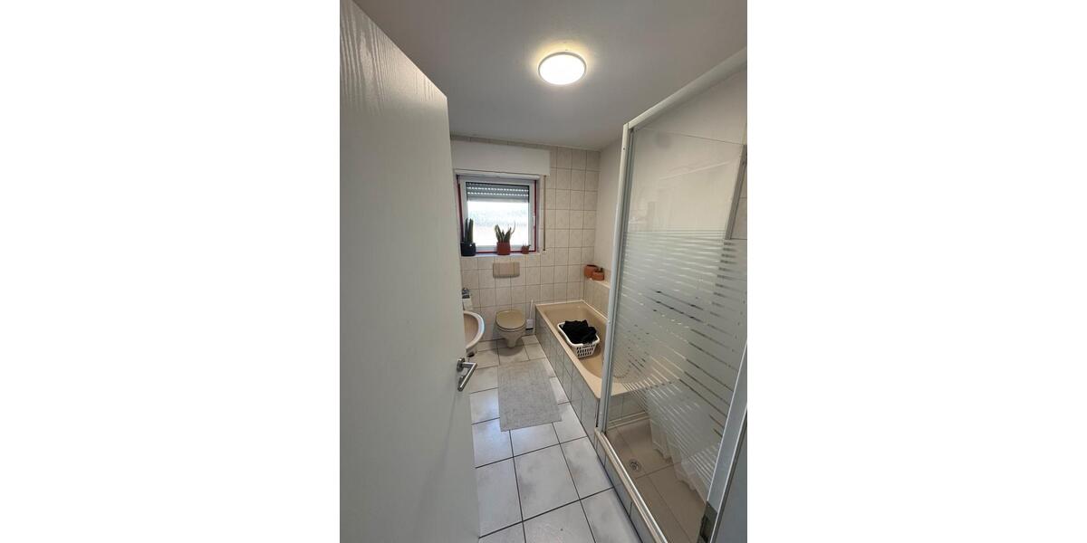 Etagenwohnung Ochtendung - 2 Zimmer, 65 m&sup2;, 690&euro; | Angebot:25995723