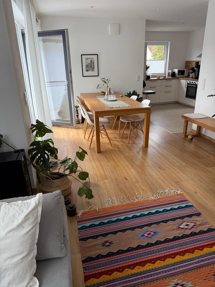 2 Zimmer Wohnung mit Balkon in Ingolstadt Friedrichshofen