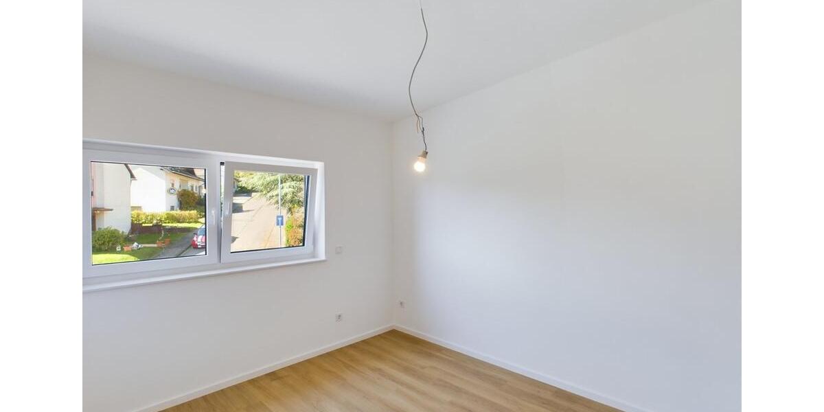 Einfamilienhaus Idar-Oberstein Oberstein - 3 Zimmer, 115 m&sup2;, 1.200&euro; | Angebot:25901672