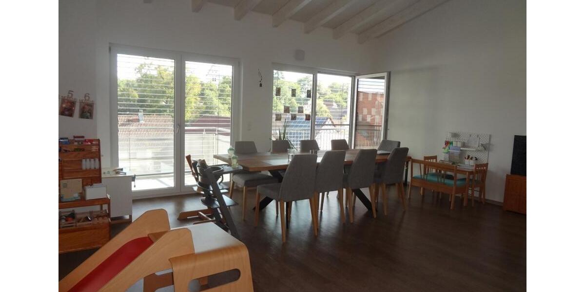 Dachgeschoßwohnung Mittelbiberach - 4 Zimmer, 121 m&sup2;, 1.580&euro; | Angebot:24301514