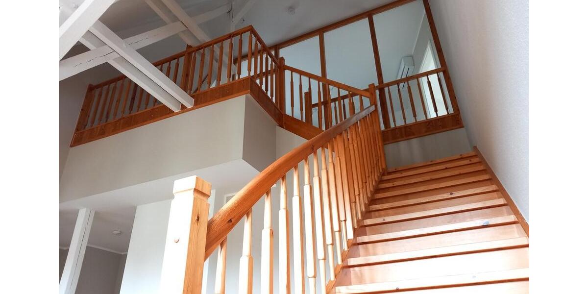 Dachgeschoßwohnung Neukirchen/Pleiße Pleiße - 3 Zimmer, 111 m&sup2;, 555&euro; | Angebot:23511302