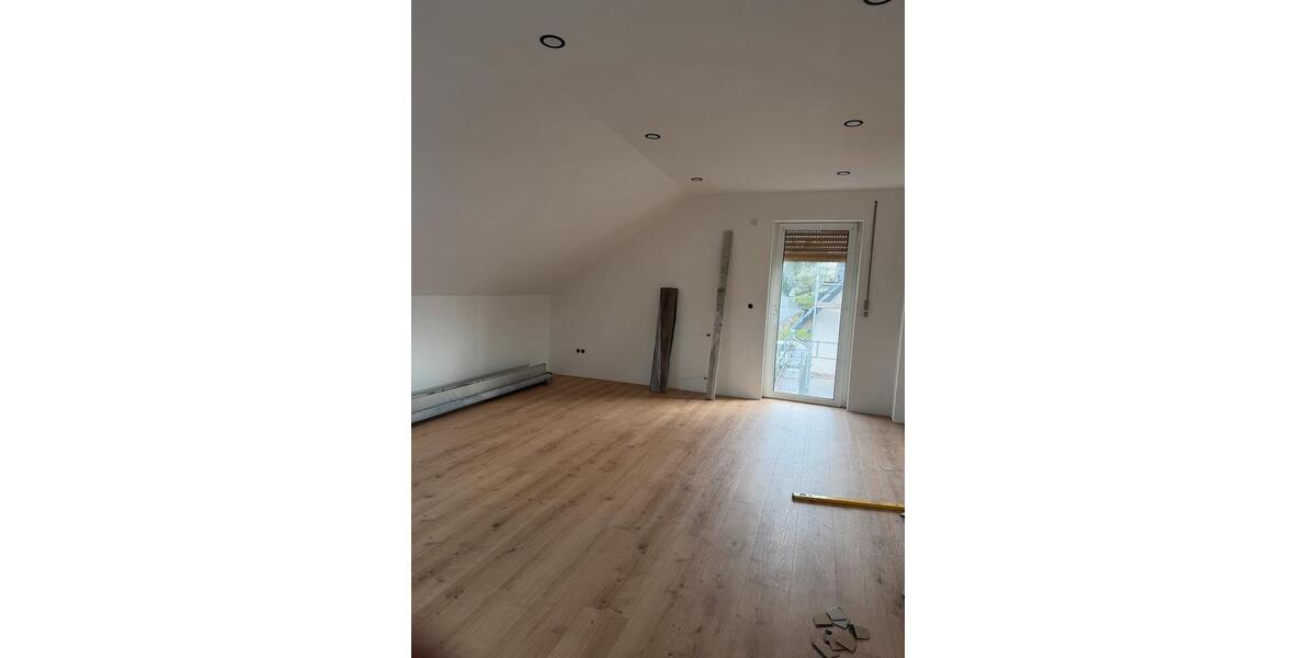 Dachgeschoßwohnung Großalmerode - 4 Zimmer, 108 m&sup2;, 650&euro; | Angebot:26183010