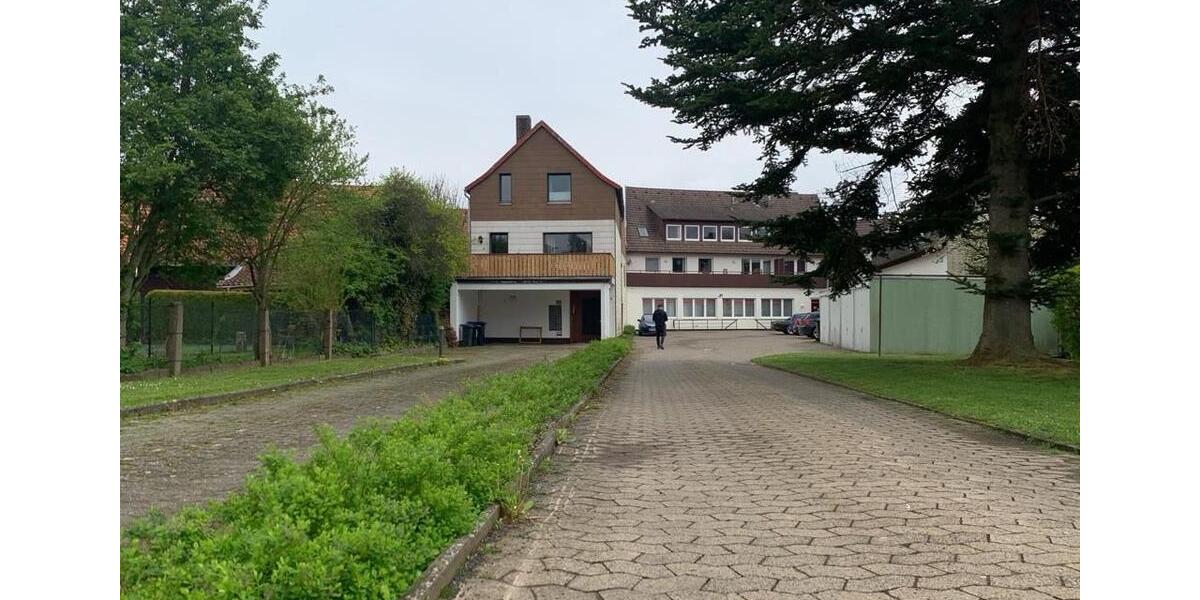 Etagenwohnung Dassel - 5 Zimmer, 150 m&sup2;, 900&euro; | Angebot:26338457