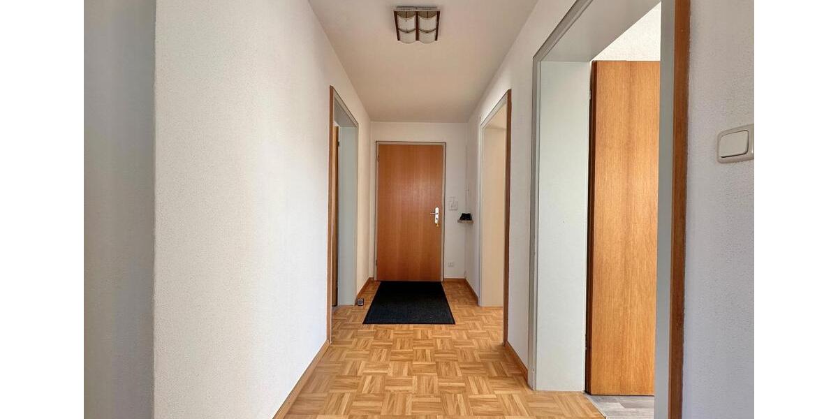 Etagenwohnung Türkheim - 3 Zimmer, 75 m&sup2;, 830&euro; | Angebot:26036002