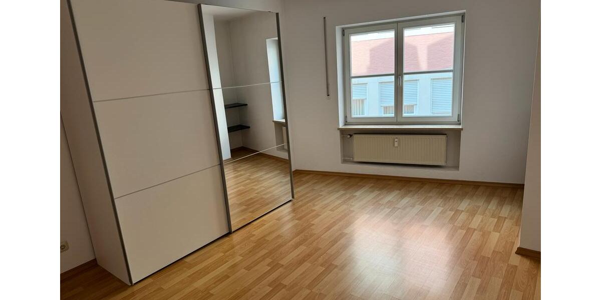 Etagenwohnung Eichstätt - 2 Zimmer, 65 m&sup2;, 950&euro; | Angebot:26653346