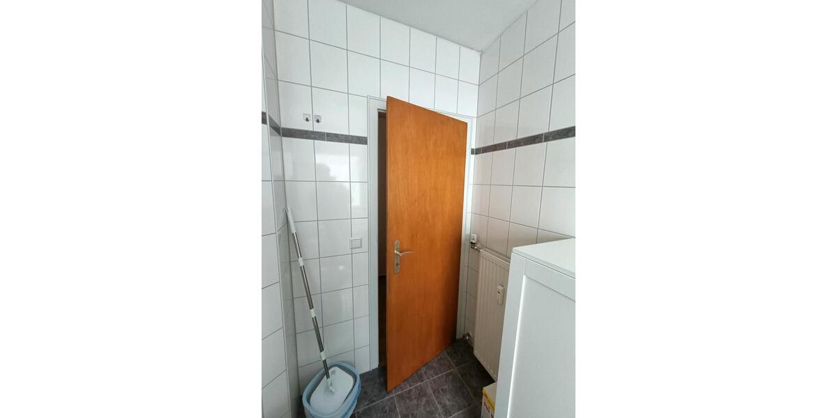 Wohnen auf Zeit Gummersbach - 2 Zimmer, 58 m&sup2;, 701&euro; | Angebot:25751764
