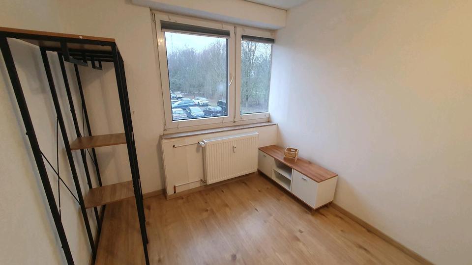 Wohnen auf Zeit Köln Nippes - 1 Zimmer, 13 m&sup2;, 550&euro; | Angebot:25396718
