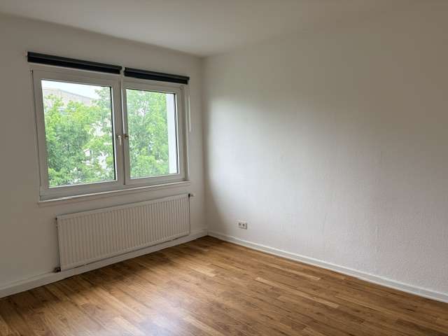 Etagenwohnung Frankfurt Bornheim - 1 Zimmer, 30 m&sup2;, 467&euro; | Angebot:26758128
