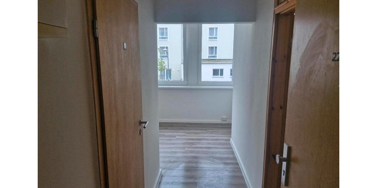 Etagenwohnung Schwerin Neumühle - 2 Zimmer, 61 m&sup2;, 700&euro; | Angebot:26563573