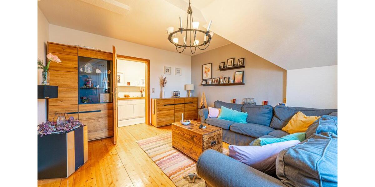 Dachgeschoßwohnung Quedlinburg - 3 Zimmer, 83 m&sup2;, 630&euro; | Angebot:26003360