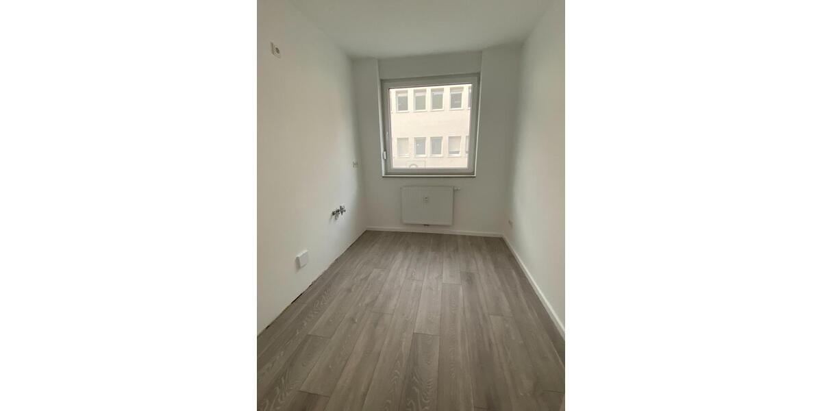 Etagenwohnung Saarbrücken Dudweiler - 3 Zimmer, 81 m&sup2;, 880&euro; | Angebot:23408607