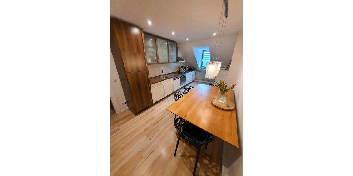 Dachgeschoßwohnung Bautzen - 4 Zimmer, 81 m&sup2;, 567&euro; | Angebot:26038397