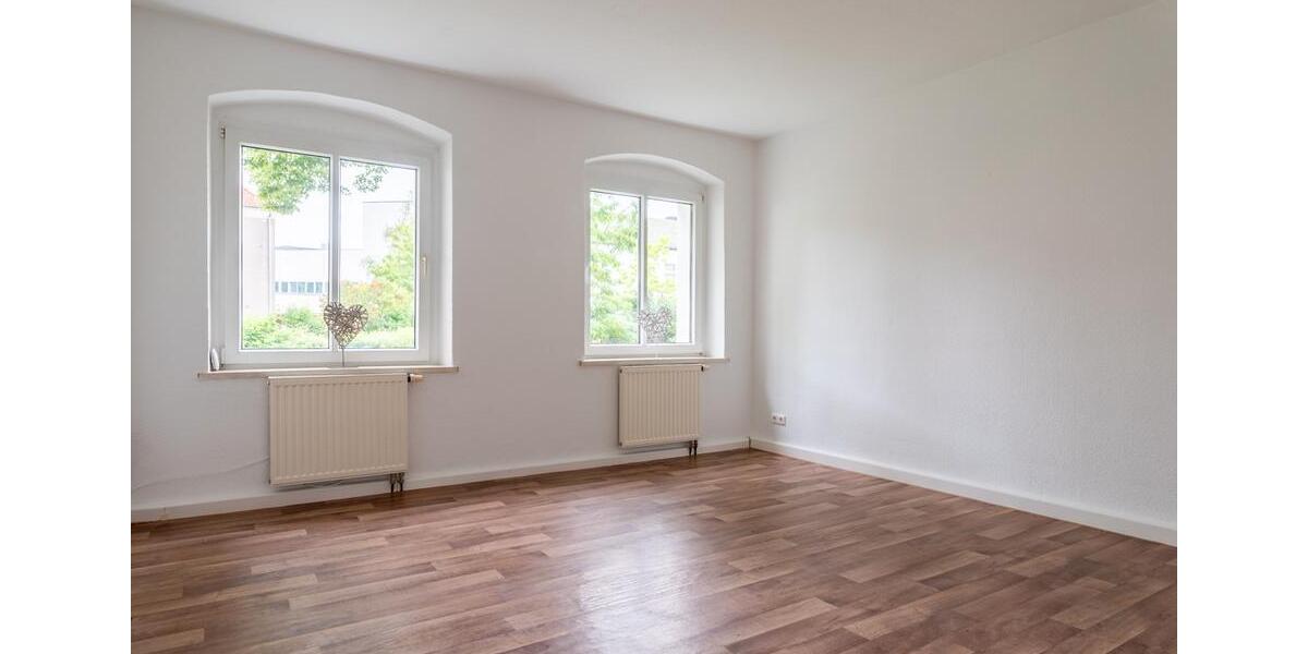 Etagenwohnung Schönebeck (Elbe) - 3 Zimmer, 61 m&sup2;, 358&euro; | Angebot:25431882