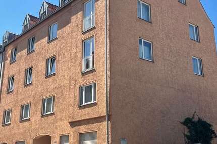 Wohnung zum Mieten in Augsburg 475 € 52.22 m²