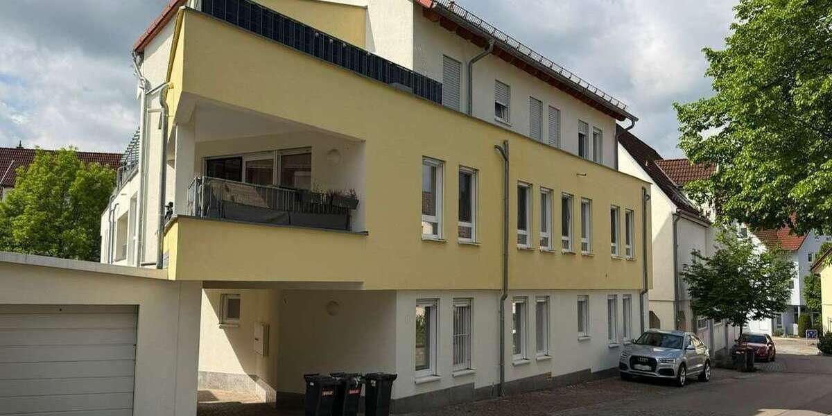 Etagenwohnung Essingen - 3.5 Zimmer, 90 m&sup2;, 900&euro; | Angebot:26542884