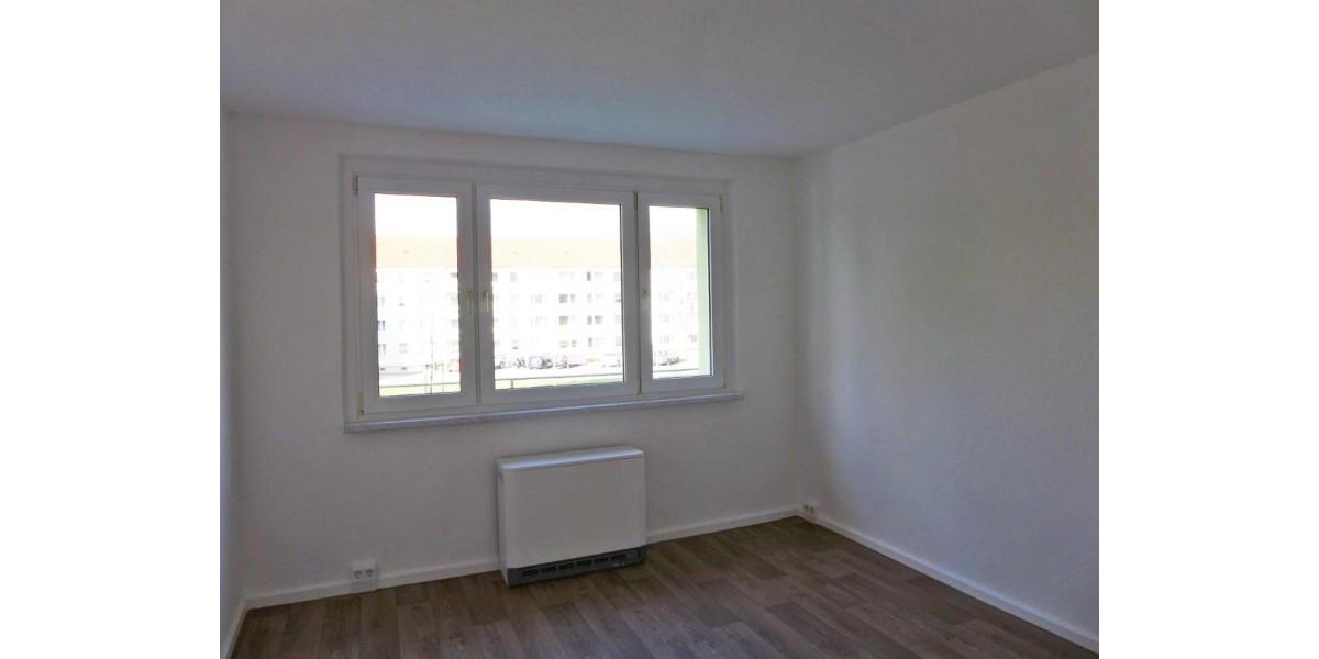 Erdgeschoßwohnung Limbach-Oberfrohna Oberfrohna - 2 Zimmer, 50 m&sup2;, 275&euro; | Angebot:24598530