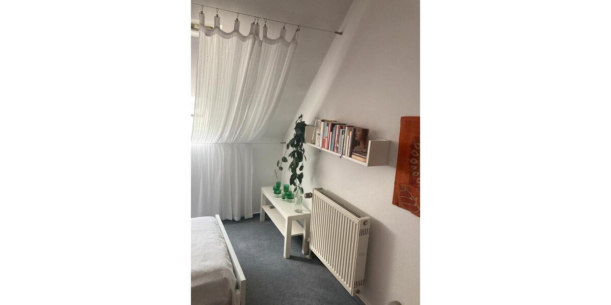 Etagenwohnung Blomberg - 1 Zimmer, 18 m&sup2;, 32&euro; | Angebot:25841726