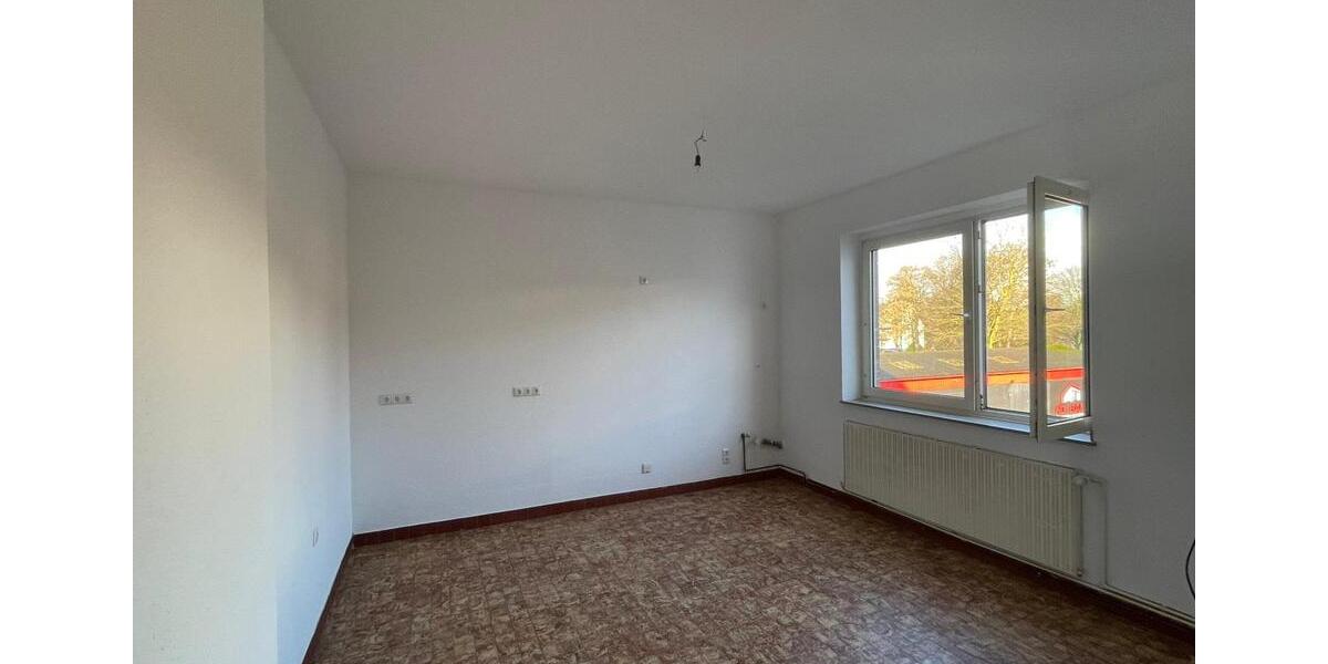 Etagenwohnung Moers - 3 Zimmer, 95 m&sup2;, 850&euro; | Angebot:25102255