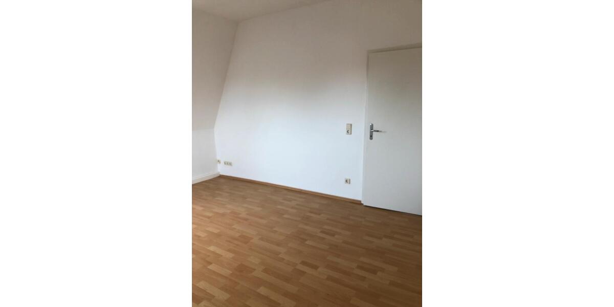 Dachgeschoßwohnung Dresden Cotta - 1 Zimmer, 50 m&sup2;, 750&euro; | Angebot:26688573