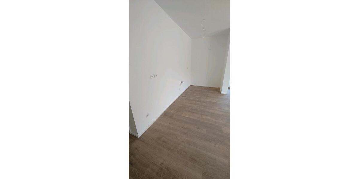 Erdgeschoßwohnung Gomadingen - 2 Zimmer, 75 m&sup2;, 900&euro; | Angebot:26699890