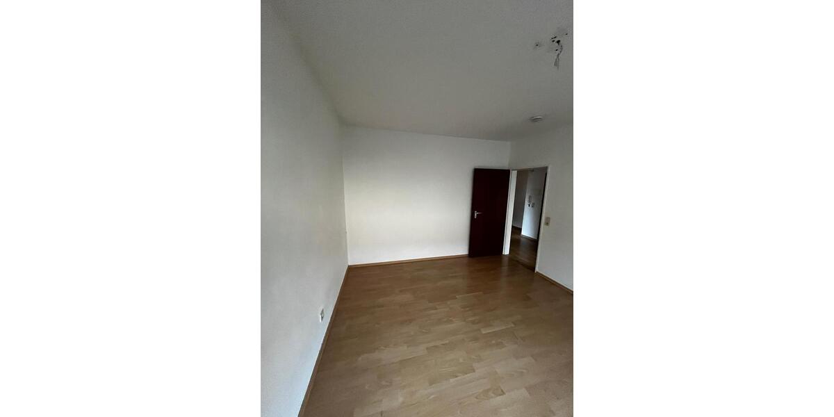 Hochparterre Wiefelstede - 3 Zimmer, 74 m&sup2;, 860&euro; | Angebot:26478980