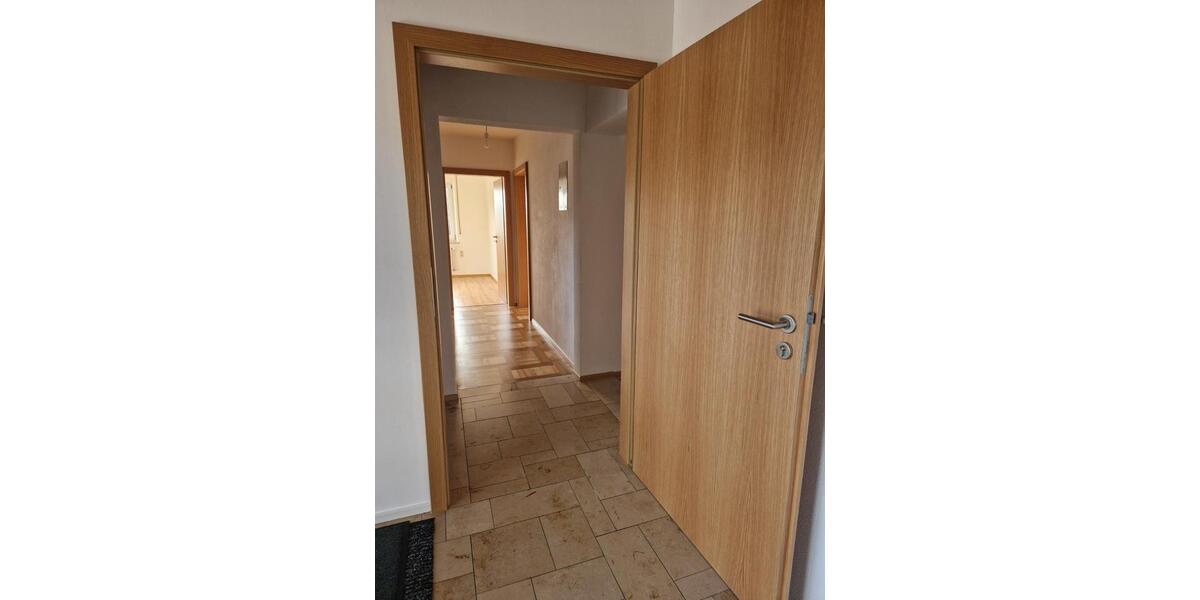 Etagenwohnung Eichstätt - 3 Zimmer, 77 m&sup2;, 1.000&euro; | Angebot:25645664