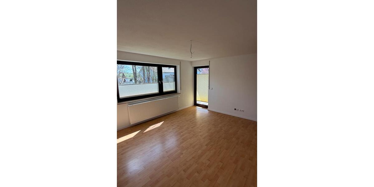 Erdgeschoßwohnung Sonnenbühl - 2 Zimmer, 72 m&sup2;, 850&euro; | Angebot:26250424
