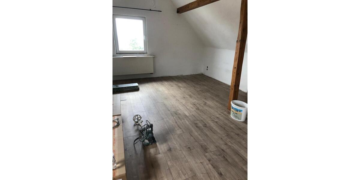 Dachgeschoßwohnung Kaisersesch - 1.5 Zimmer, 100 m&sup2;, 700&euro; | Angebot:26023353