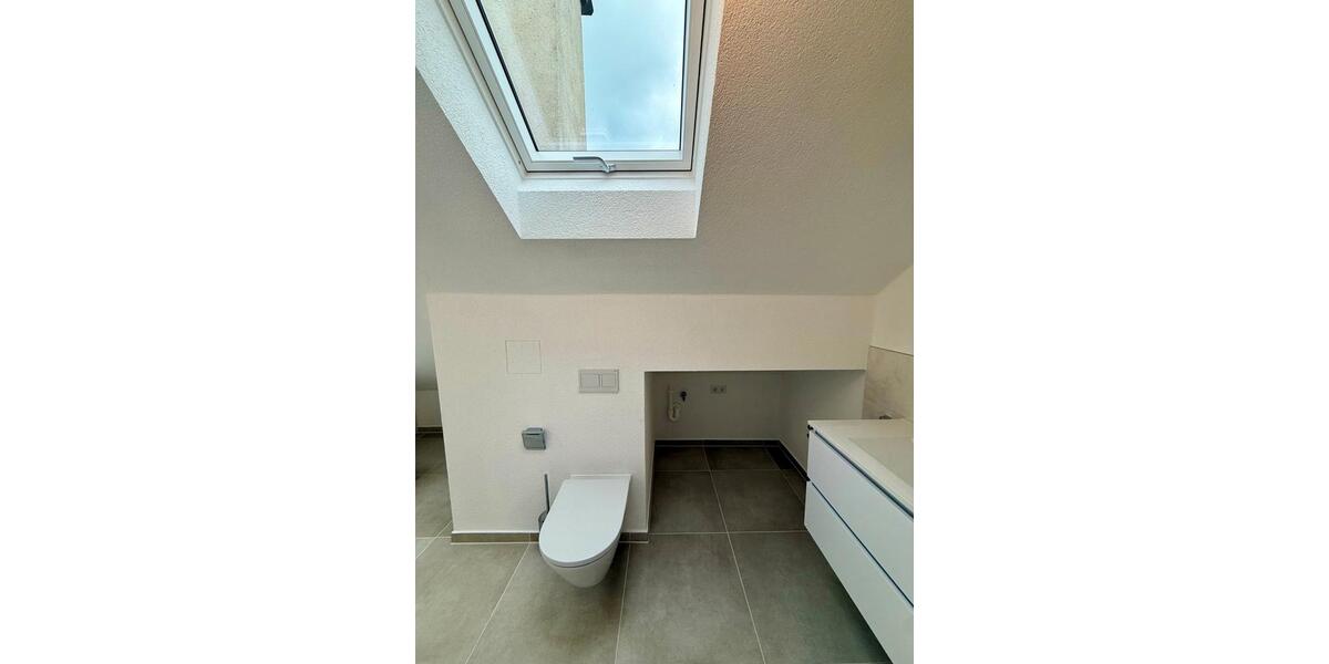 Dachgeschoßwohnung Reichenbach an der Fils - 2.5 Zimmer, 40 m&sup2;, 640&euro; | Angebot:26263038
