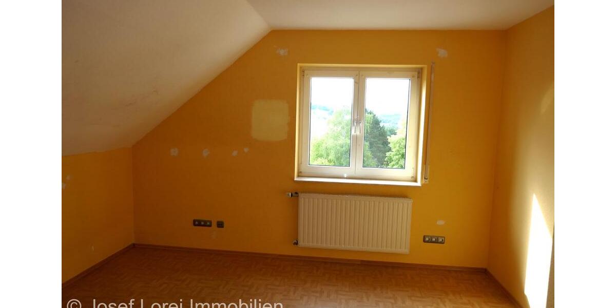 Maisonettenwohnung Schlitz - 5 Zimmer, 143 m&sup2;, 895&euro; | Angebot:23592410