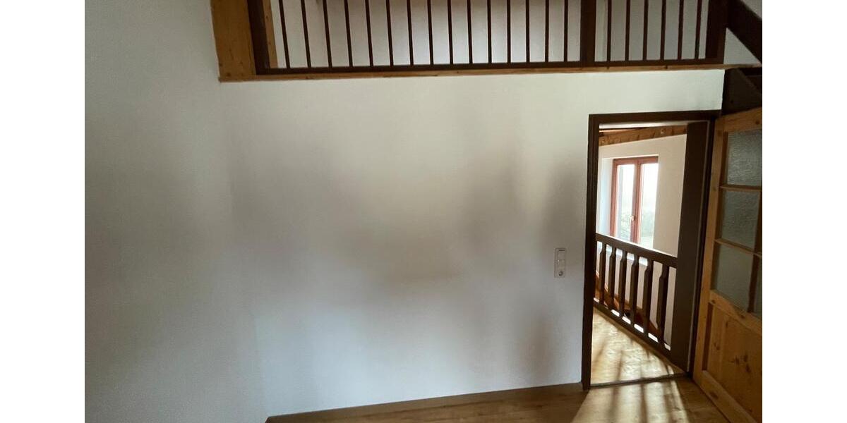 Etagenwohnung Reisbach Englmannsberg - 3 Zimmer, 76 m&sup2;, 620&euro; | Angebot:25637797